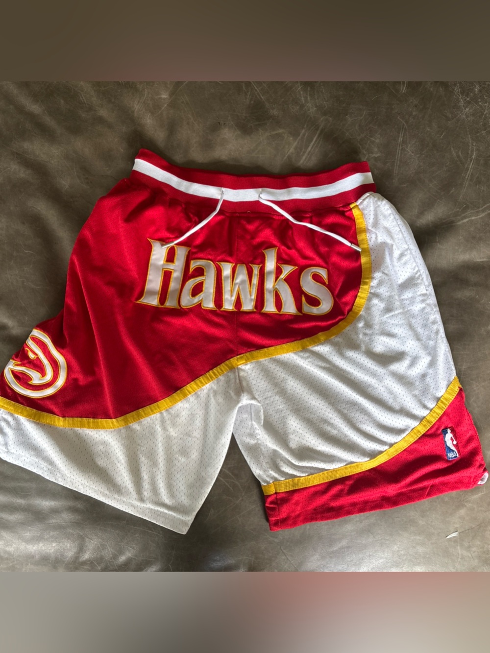 JUST DON shorts Atlanta Hawks men’s size XL